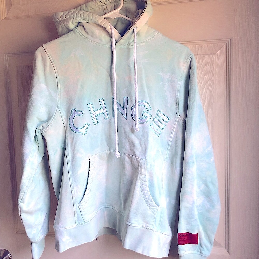 CHNGE TIE-DYE SWEATSHIRT